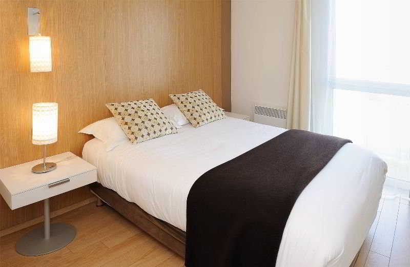 Residhome Carrieres La Defense Szoba fotó